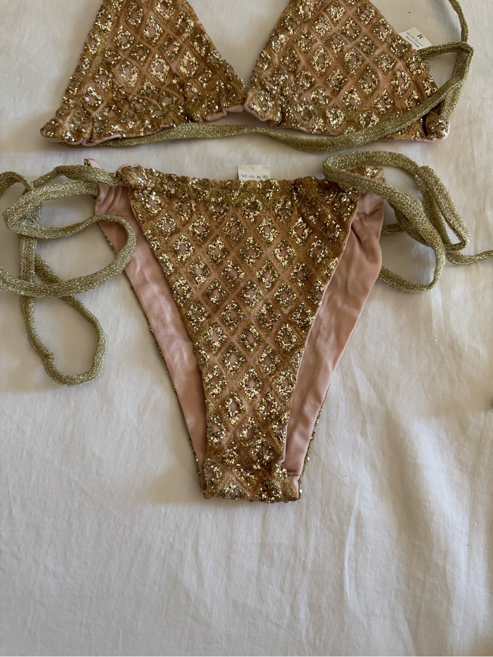 New SHEIN Pink and Gold Glitter Tie Triangle Bikini size M - Picture 2 of 5